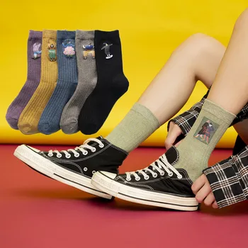 A koreai stílus Harajuku 3D nyomtatott nő zokni vicces rajzfilm képregény karakter lány zokni utcai divat hip-hop gördeszkás lány zokni
